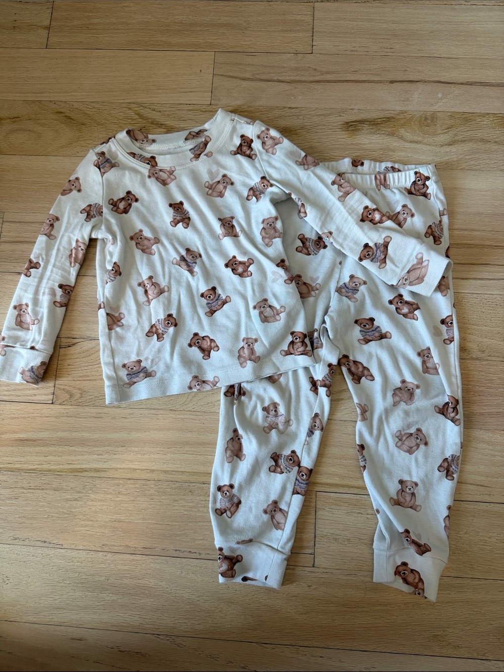 Pottery Barn Kids Cream Teddy Bear Pajama Set